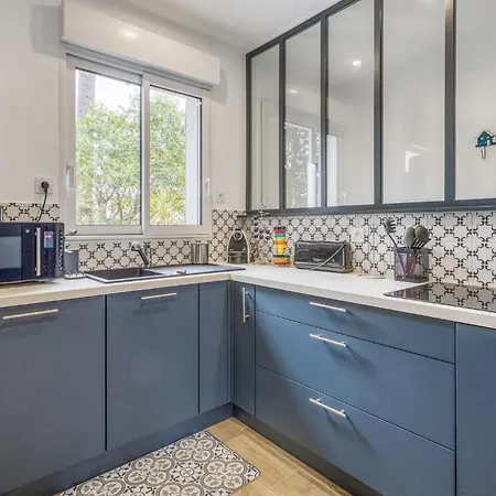 3 Bedroom Lovely In 別荘