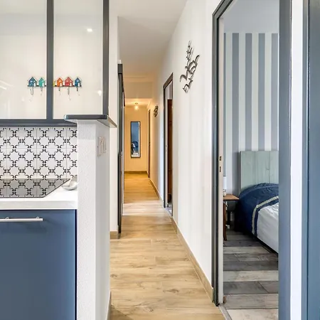 3 Bedroom Cozy In لا ترمبلاد